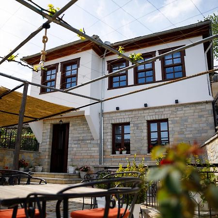 Hotel Pashai Gjirokastër Exteriör bild