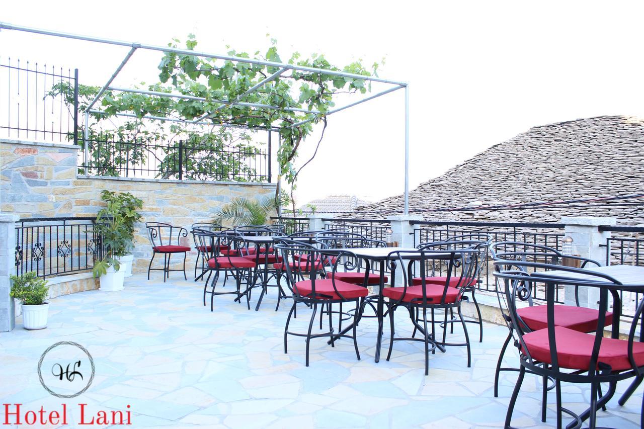 Hotel Pashai Gjirokastër Exteriör bild